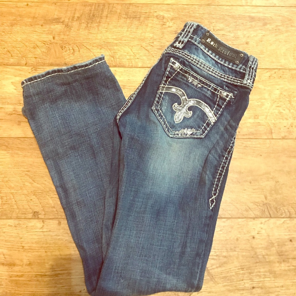 •Size 27 Rock Revivals•